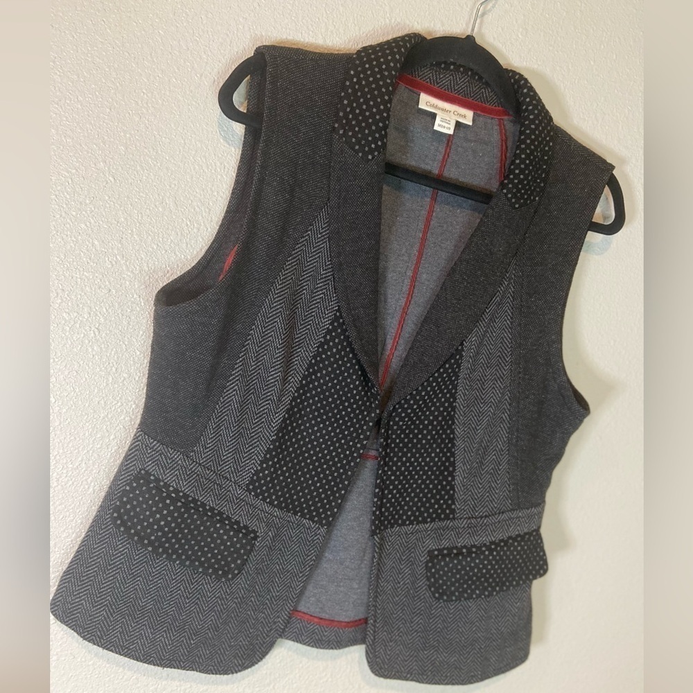 Coldwater Creek~Neutral~Patchwork~Fitted~Sleeveless~
Knit~Vest~Size M(10-12)